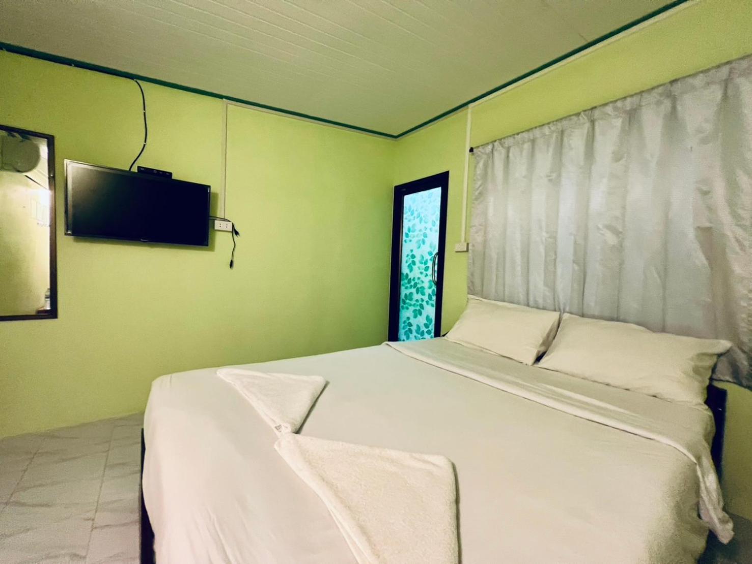 Khaosok Happy House Bed and Breakfast Khao Sok National Park Buitenkant foto