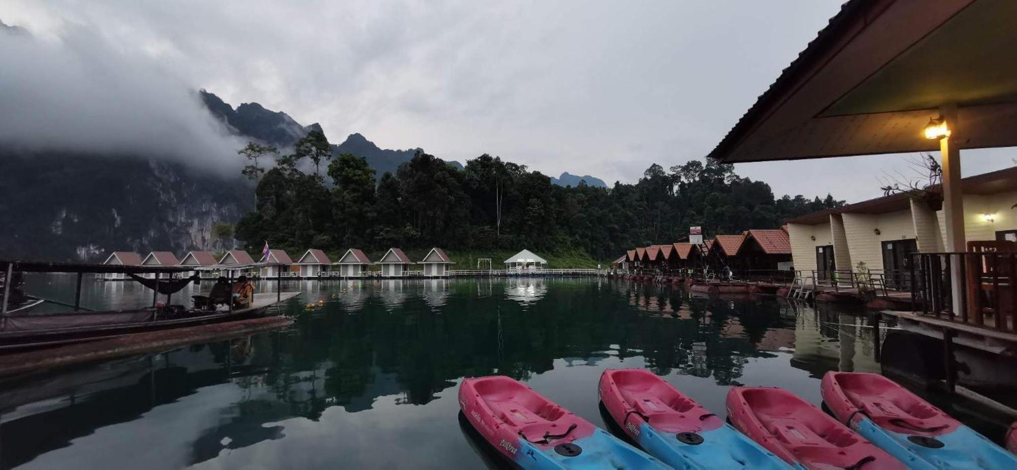 Khaosok Happy House Bed and Breakfast Khao Sok National Park Buitenkant foto